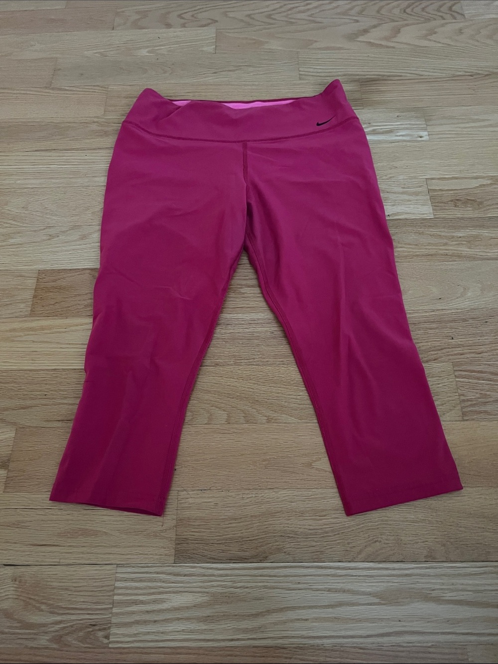 Nike Fushia Capris